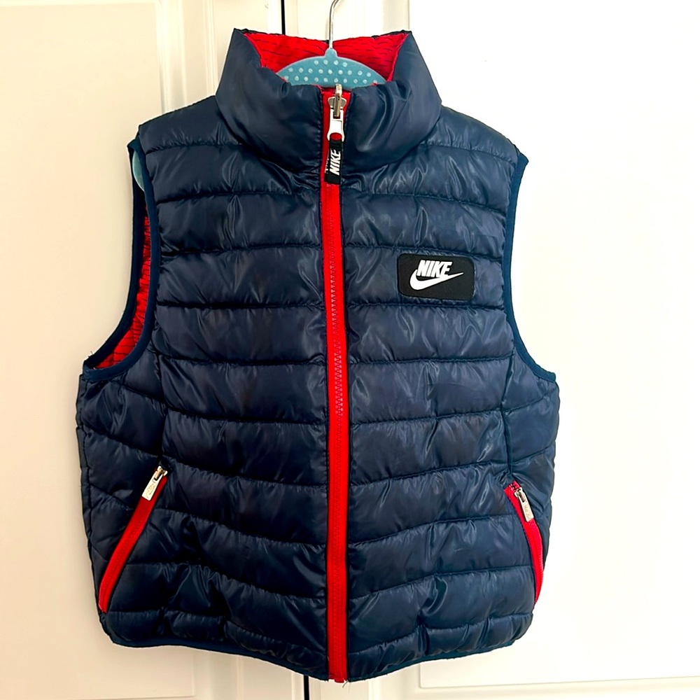 Boys reversible NIKE puffer vest